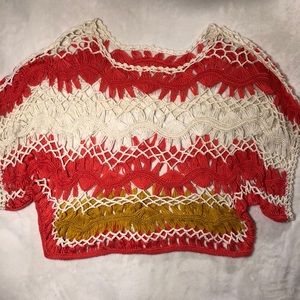 Crochet cropped poncho